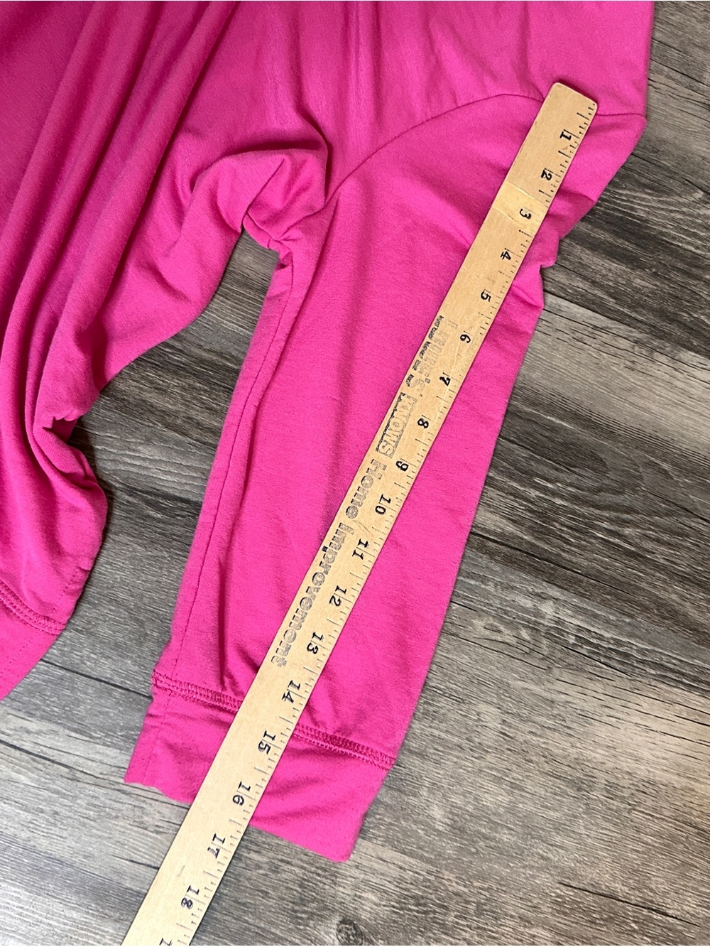 Pink Relaxed Women's Pullover Sweatshirt with V-Inset size small - Picture 11 of 14